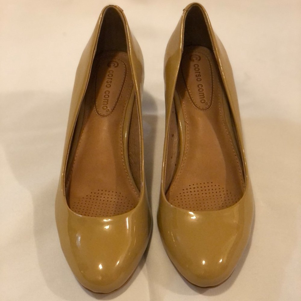 Corso Como Nude Patent Leather Heels Size 6.5M